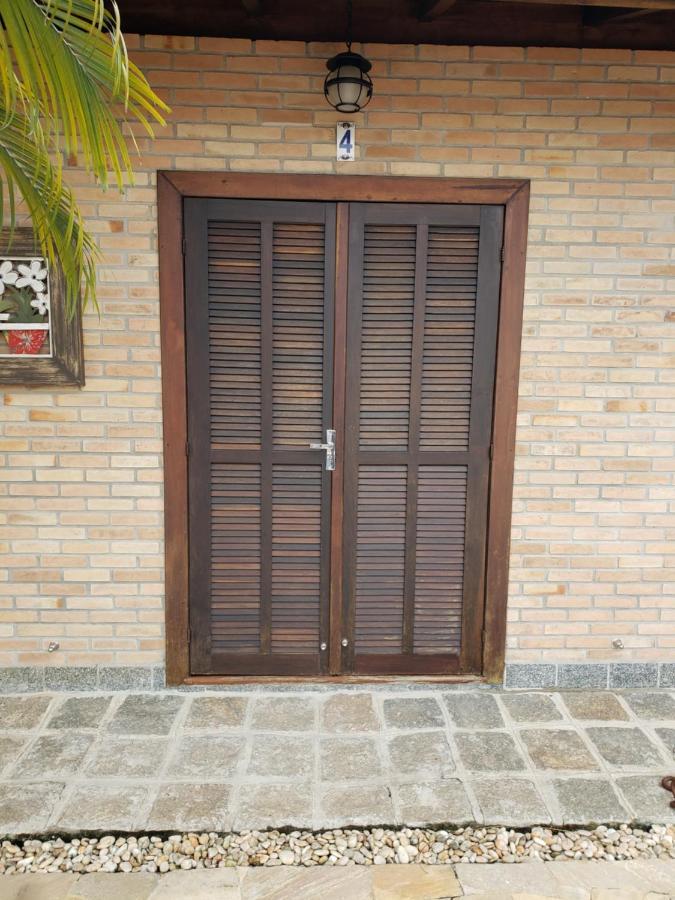 Casa de hóspedes Verano - Bairro Itagua - Com Piscina