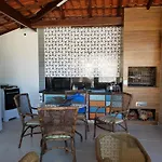 Suítes Verano Ubatuba - NOVAS - Bairro de Itaguá com piscina